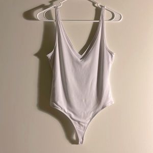 LEITH DEEP V BODY SUIT - SIZE S 🔥